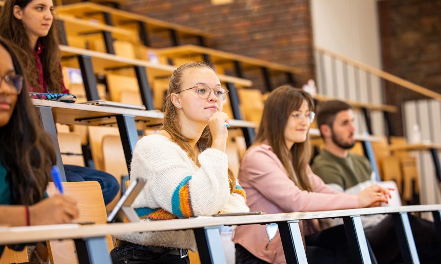 Étudiants en amphi - 2021