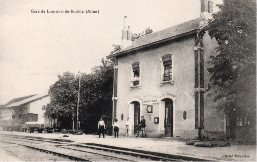 gare de Louroux-de-Bouble (Allier)
