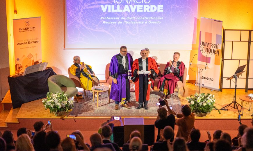 Crémonie Honoris Causa remise diplôme Ignacio Villaverde